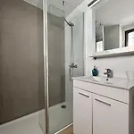 아파트 In Castle Harbour With Pool View C009 로스크리스티아노스