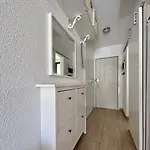 아파트 In Castle Harbour With Pool View C009 *