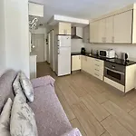 In Castle Harbour With Pool View C009