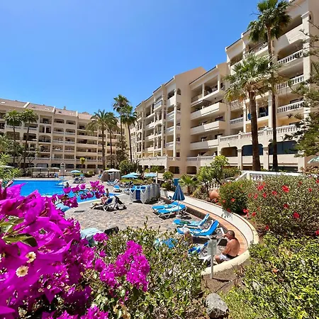 아파트 In Castle Harbour With Pool View C009